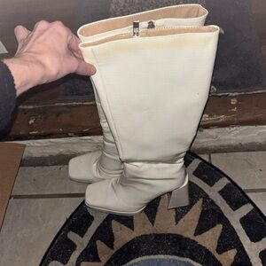 PRINCESS POLLY White Croc Faux Patent Leather Knee High Heeled Boots 7 Women's